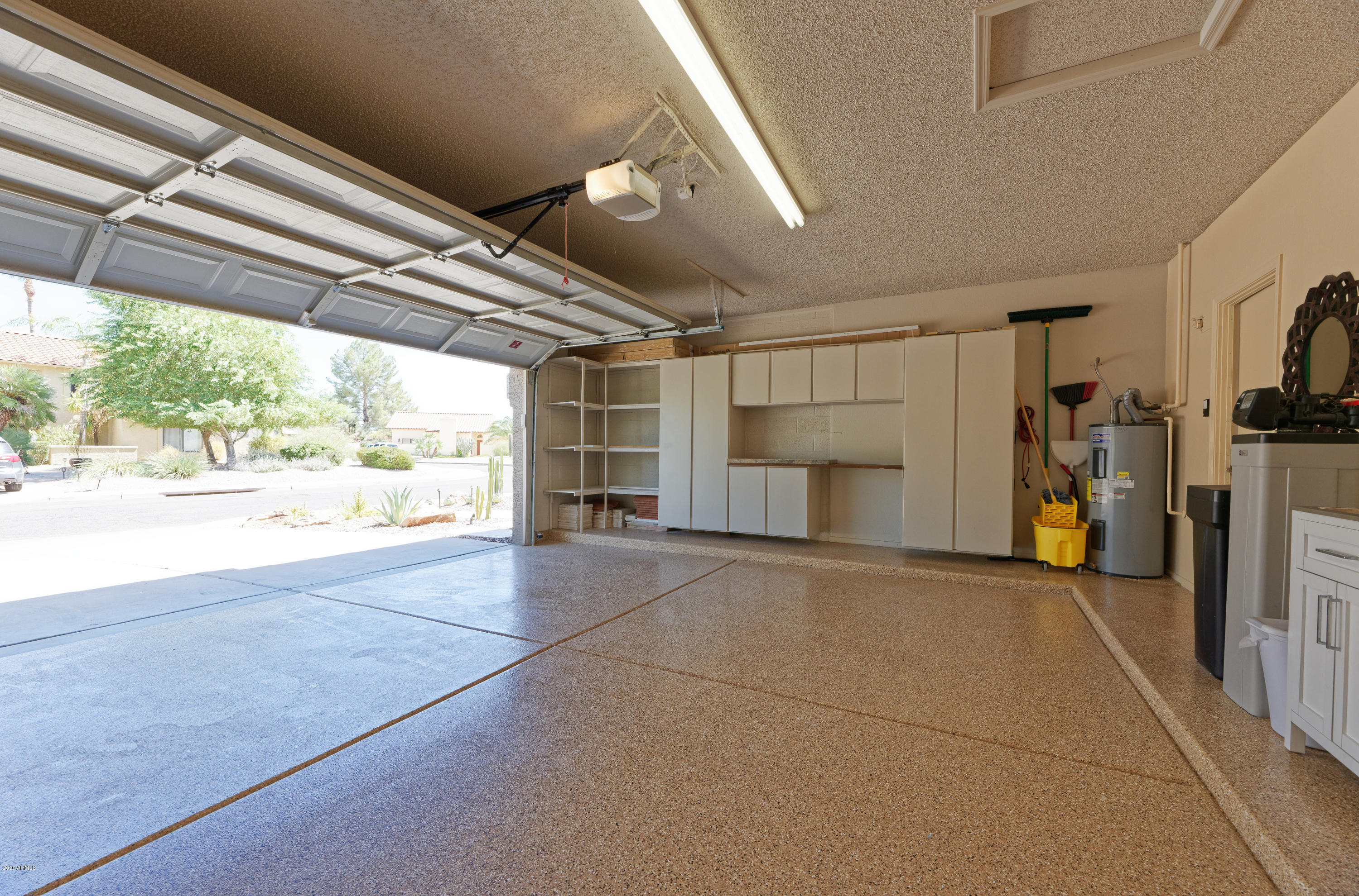 10226 E CARON Street