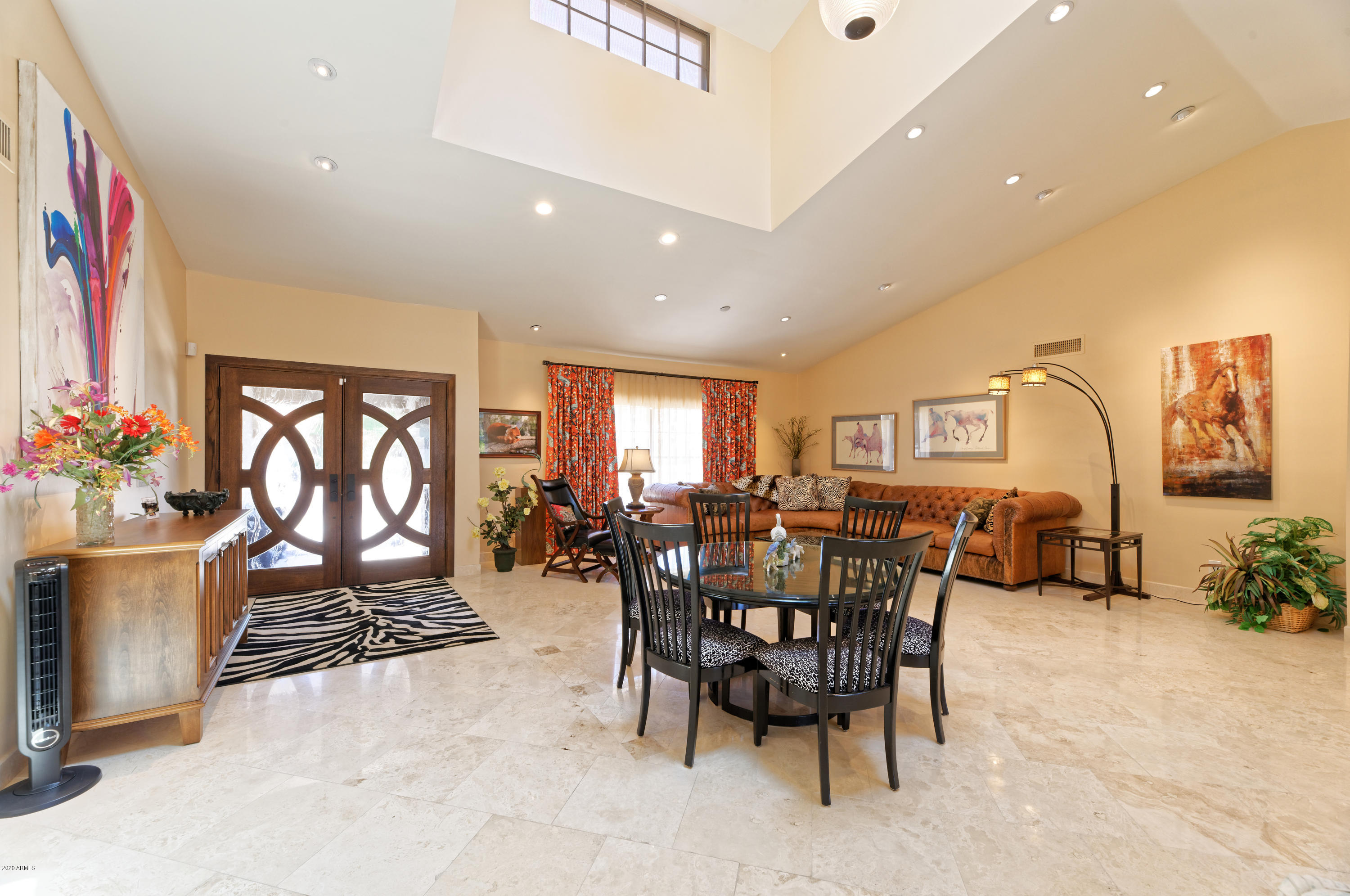 10226 E CARON Street