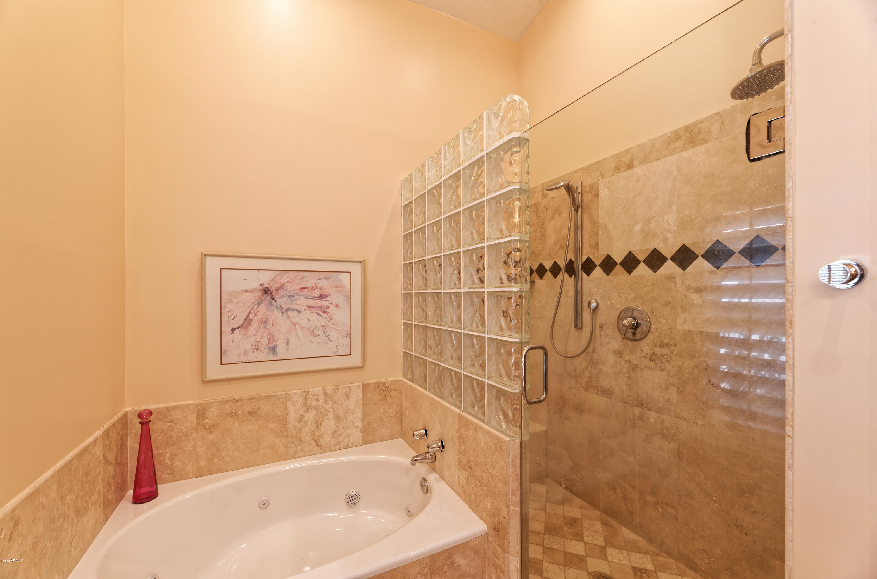 10226 E CARON Street