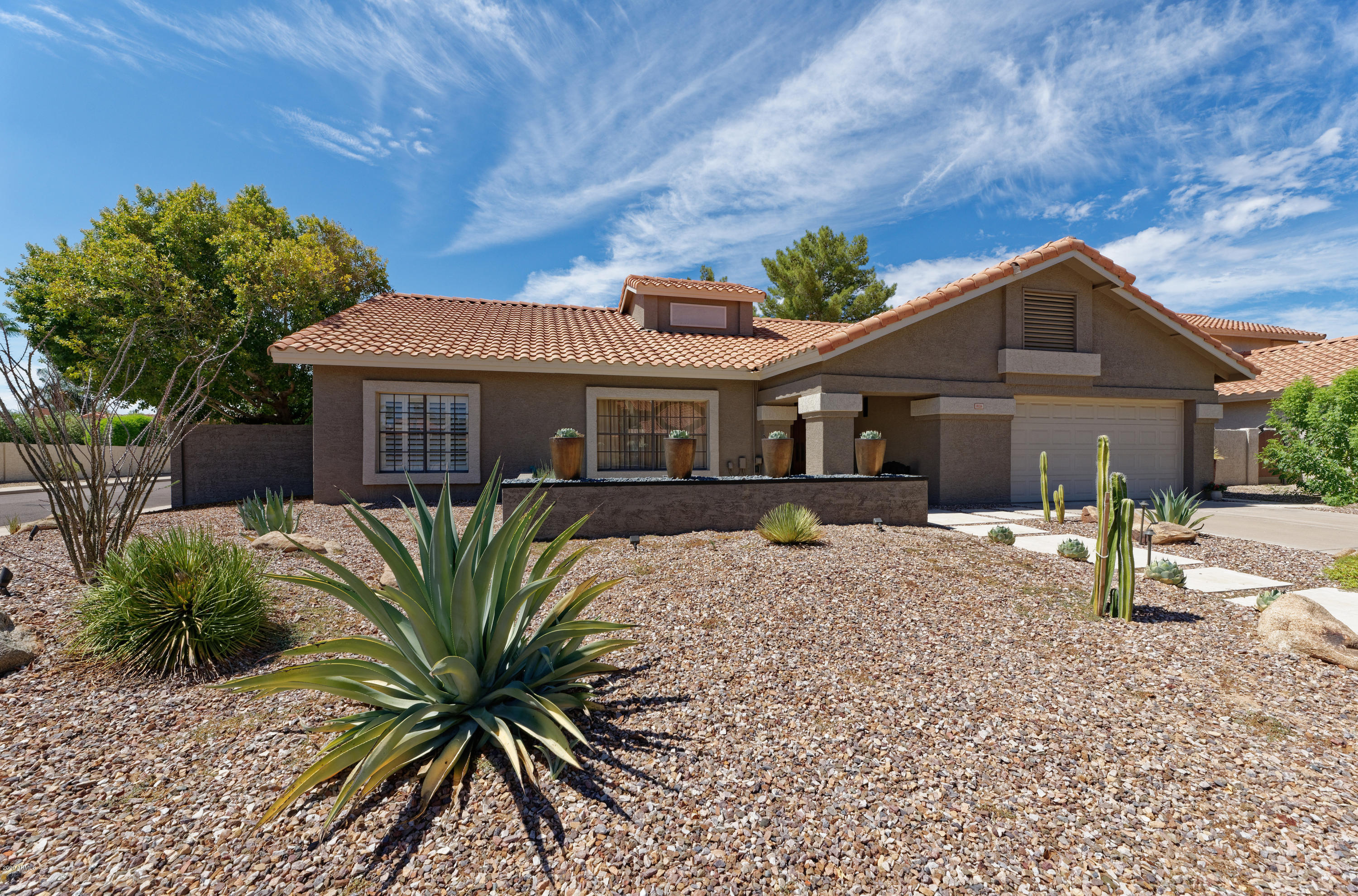 10226 E CARON Street