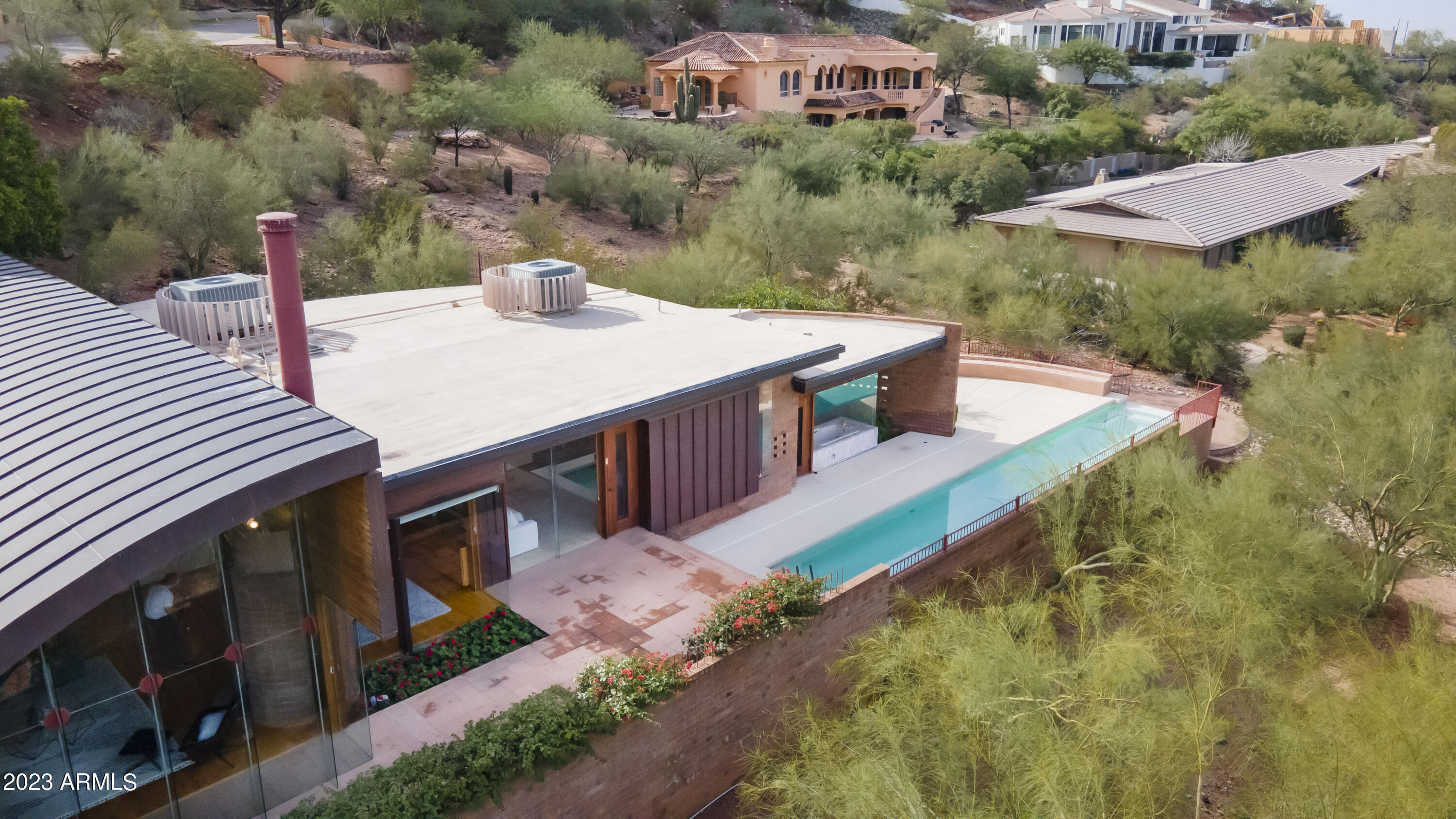 5133 E MCDONALD Drive