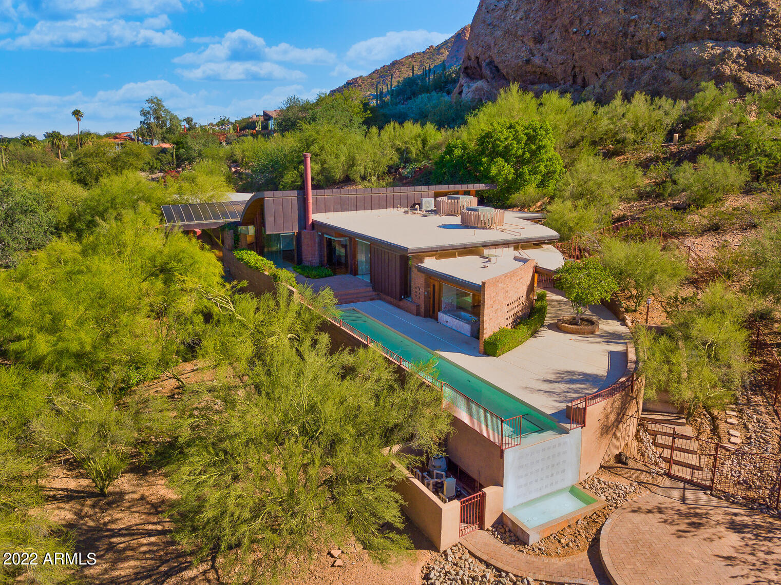 5133 E MCDONALD Drive