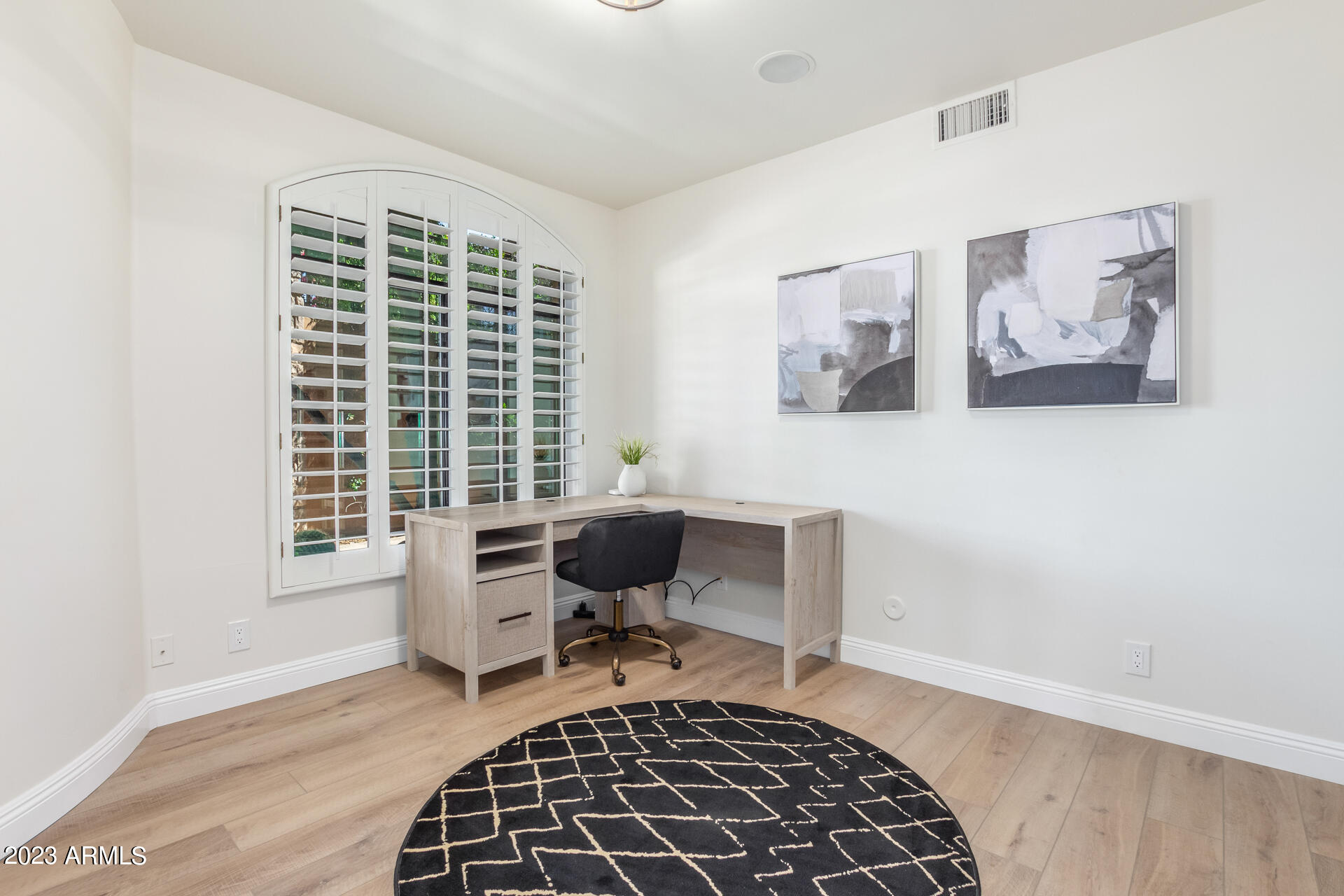 7199 E RIDGEVIEW Place, 120