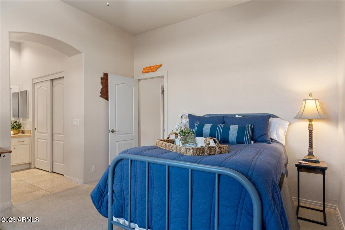 7667 E SIERRA VISTA Drive