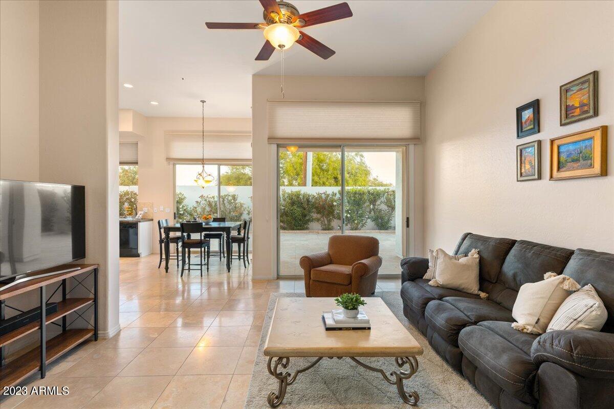 7667 E SIERRA VISTA Drive