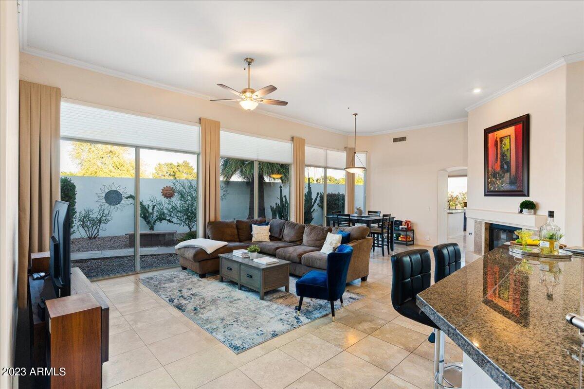 7667 E SIERRA VISTA Drive