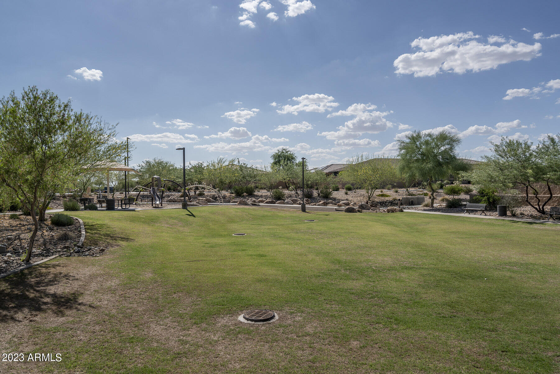 9254 W RUNNING DEER Trail