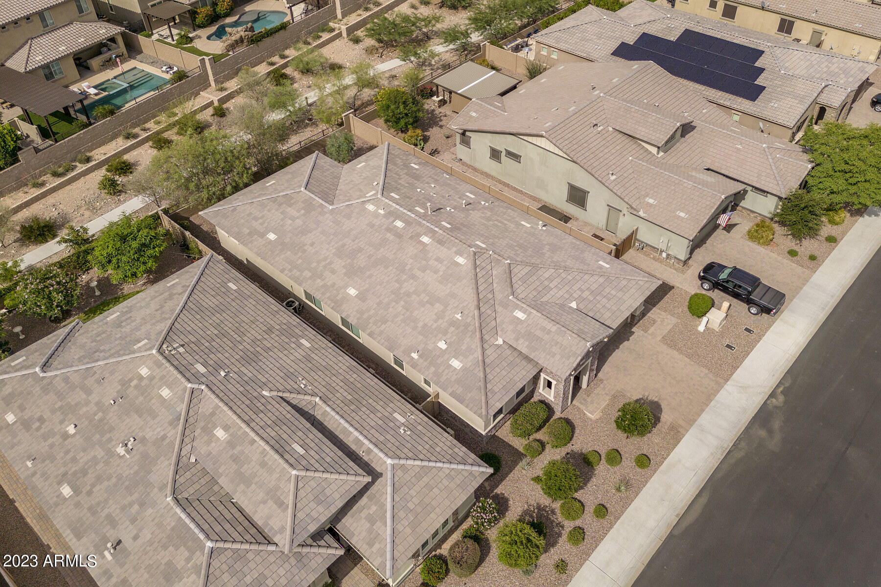 9254 W RUNNING DEER Trail