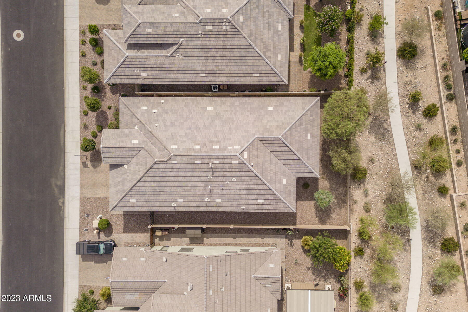 9254 W RUNNING DEER Trail