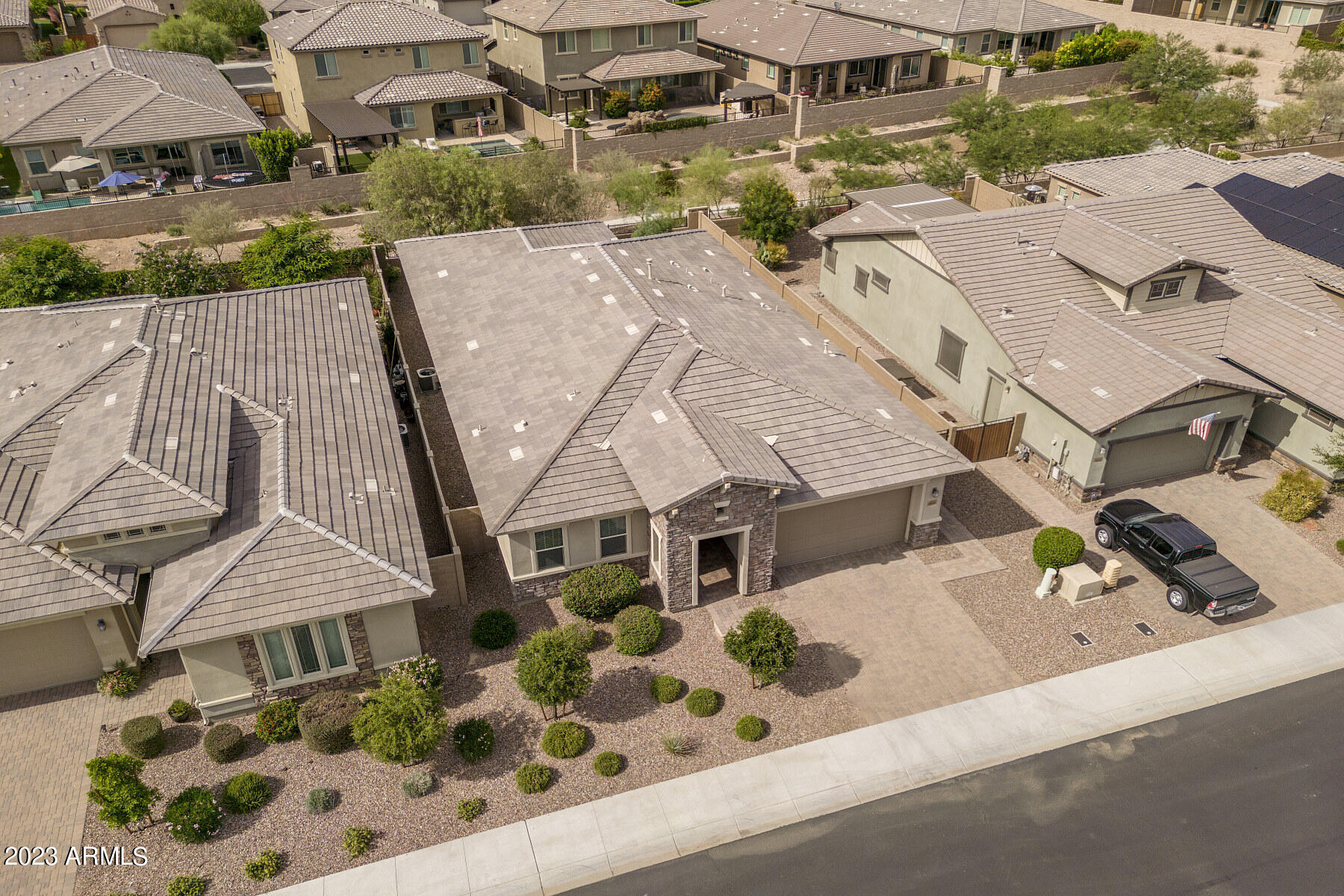 9254 W RUNNING DEER Trail