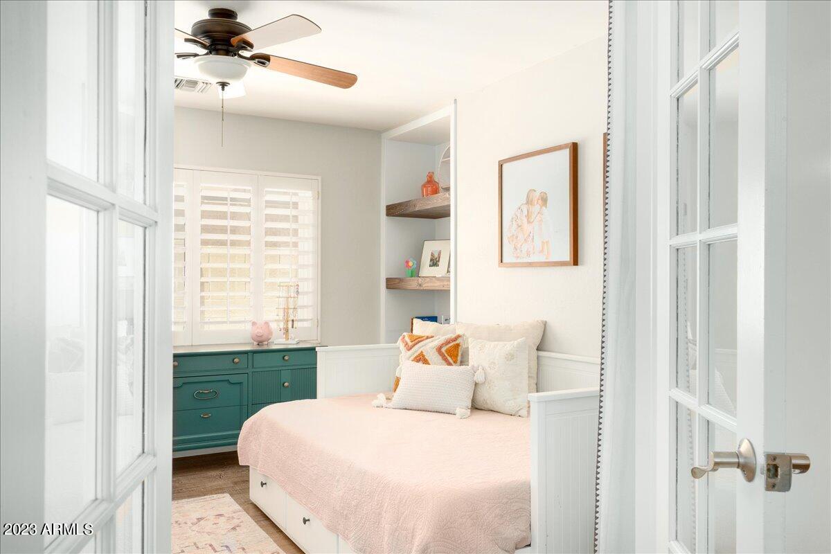 8607 E SAN ALFREDO Drive