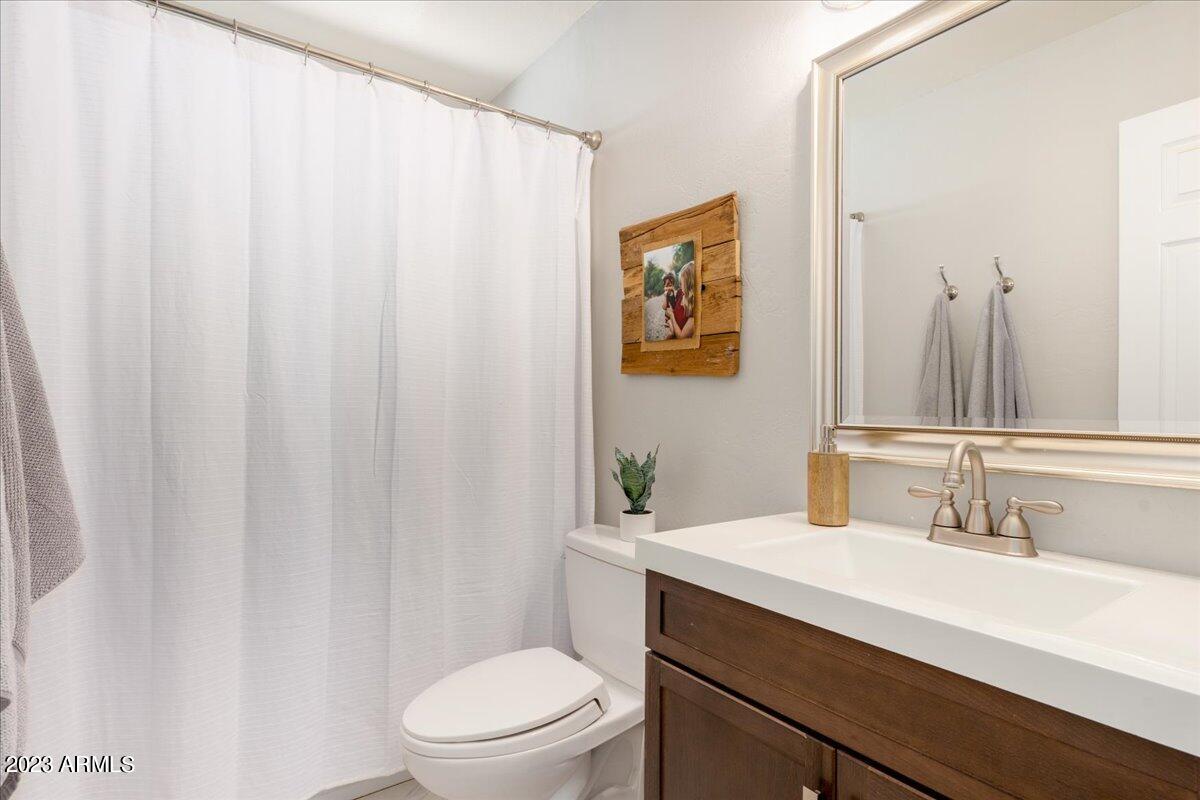 8607 E SAN ALFREDO Drive