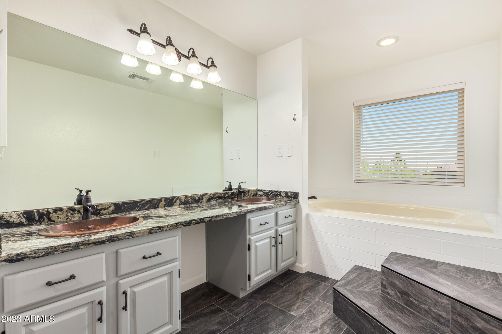 15525 E CHICORY Drive