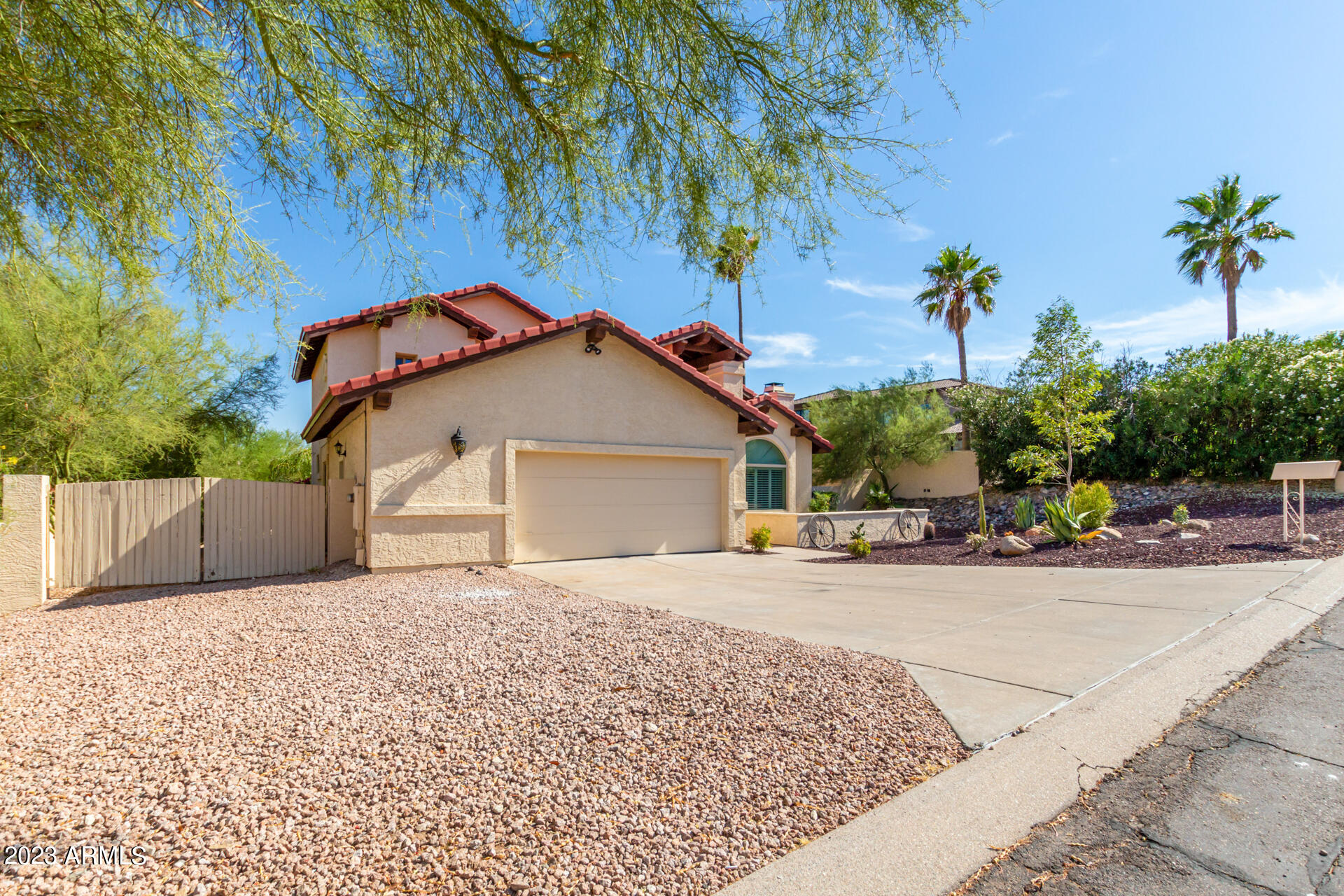 15525 E CHICORY Drive