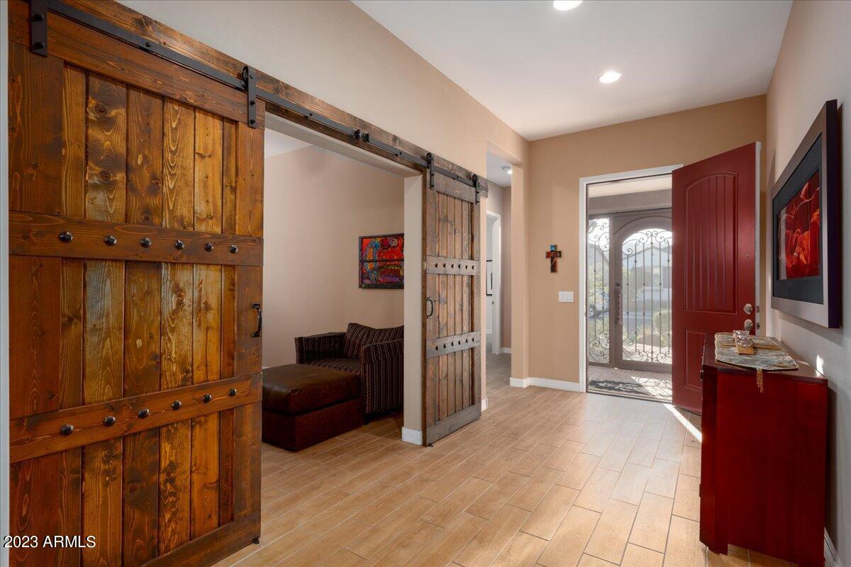 20519 W ROSEWOOD Lane