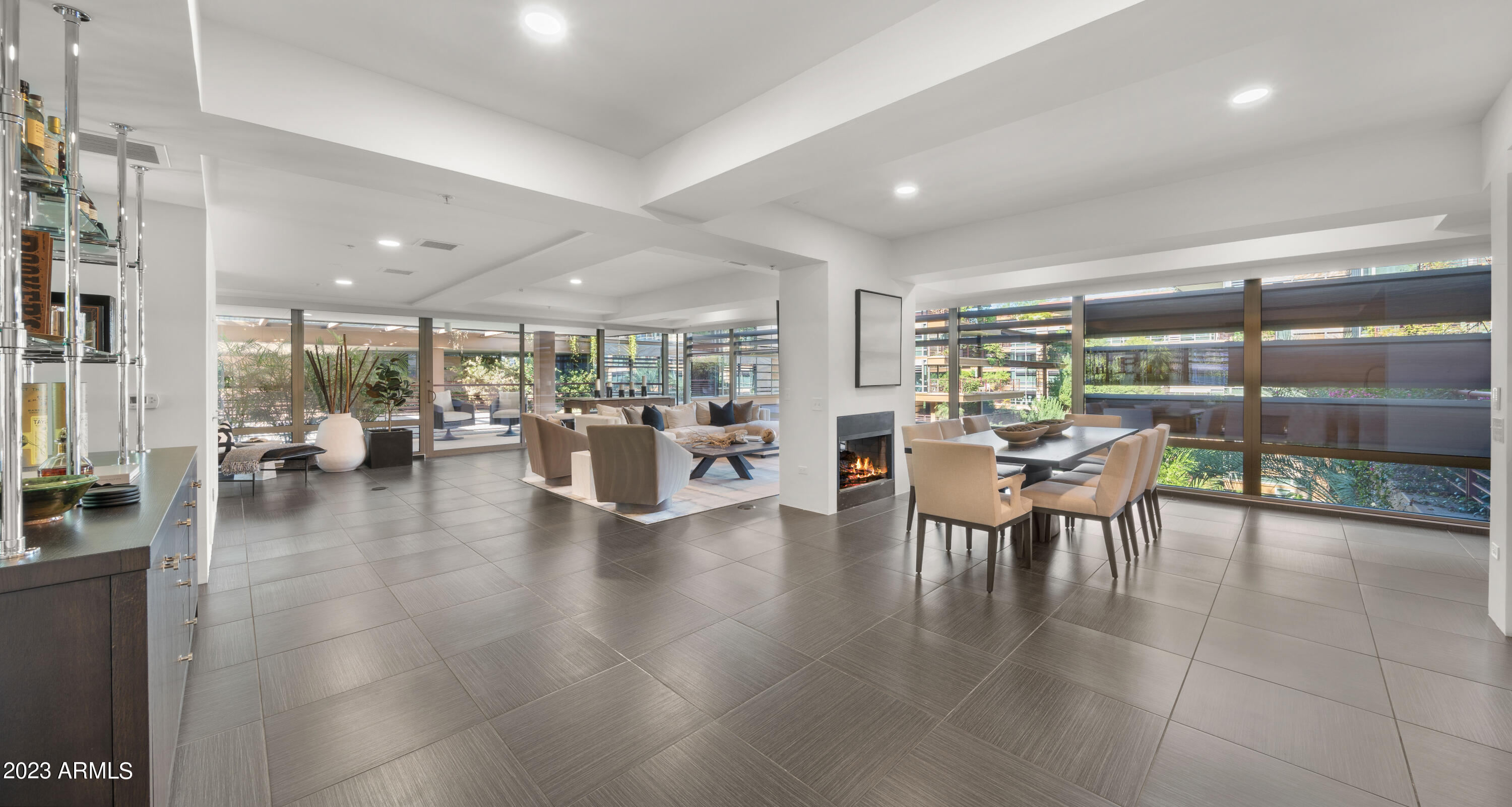 7137 E RANCHO VISTA Drive, 4006