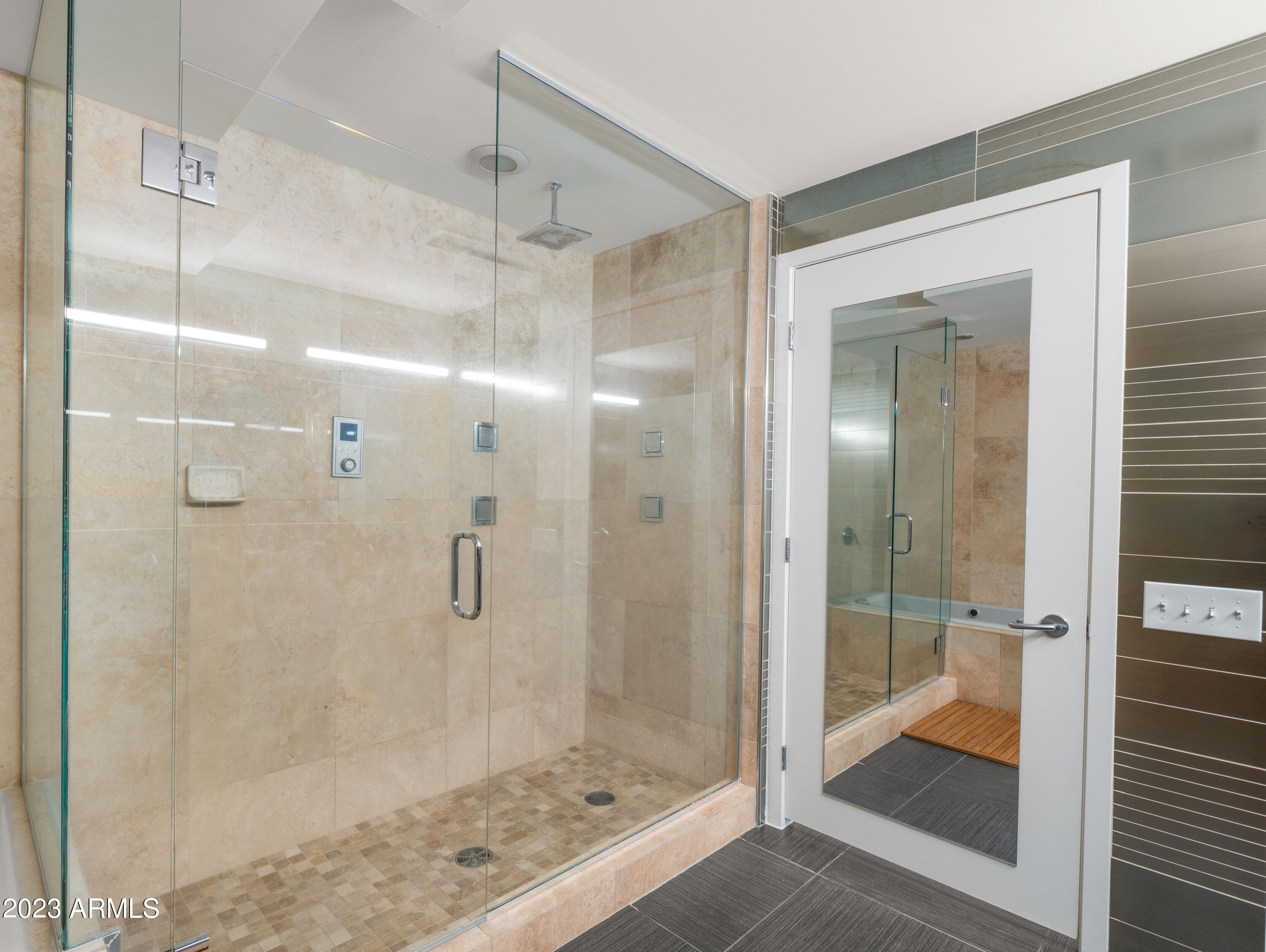 7137 E RANCHO VISTA Drive, 4006
