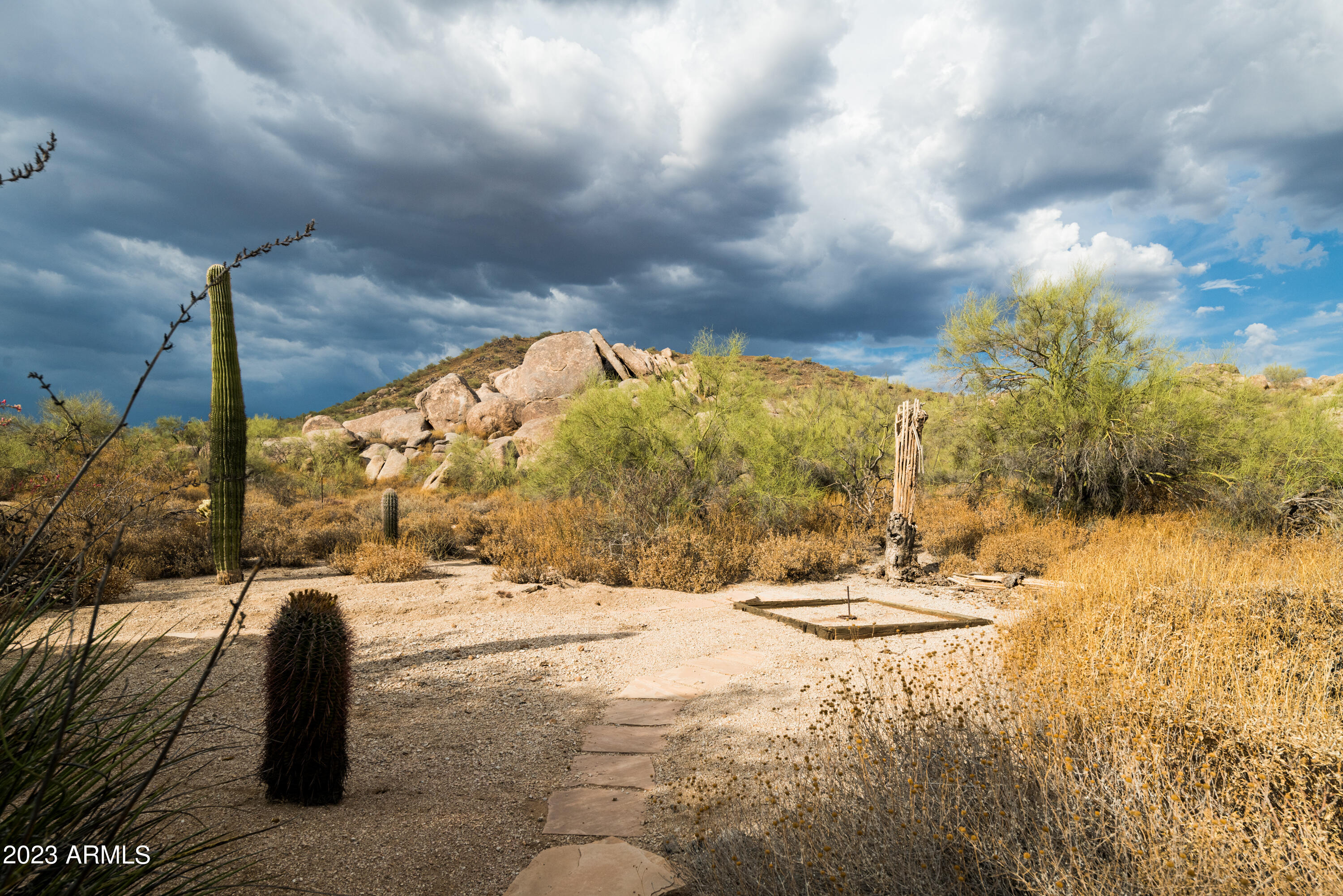 7906 E LAS PIEDRAS Way