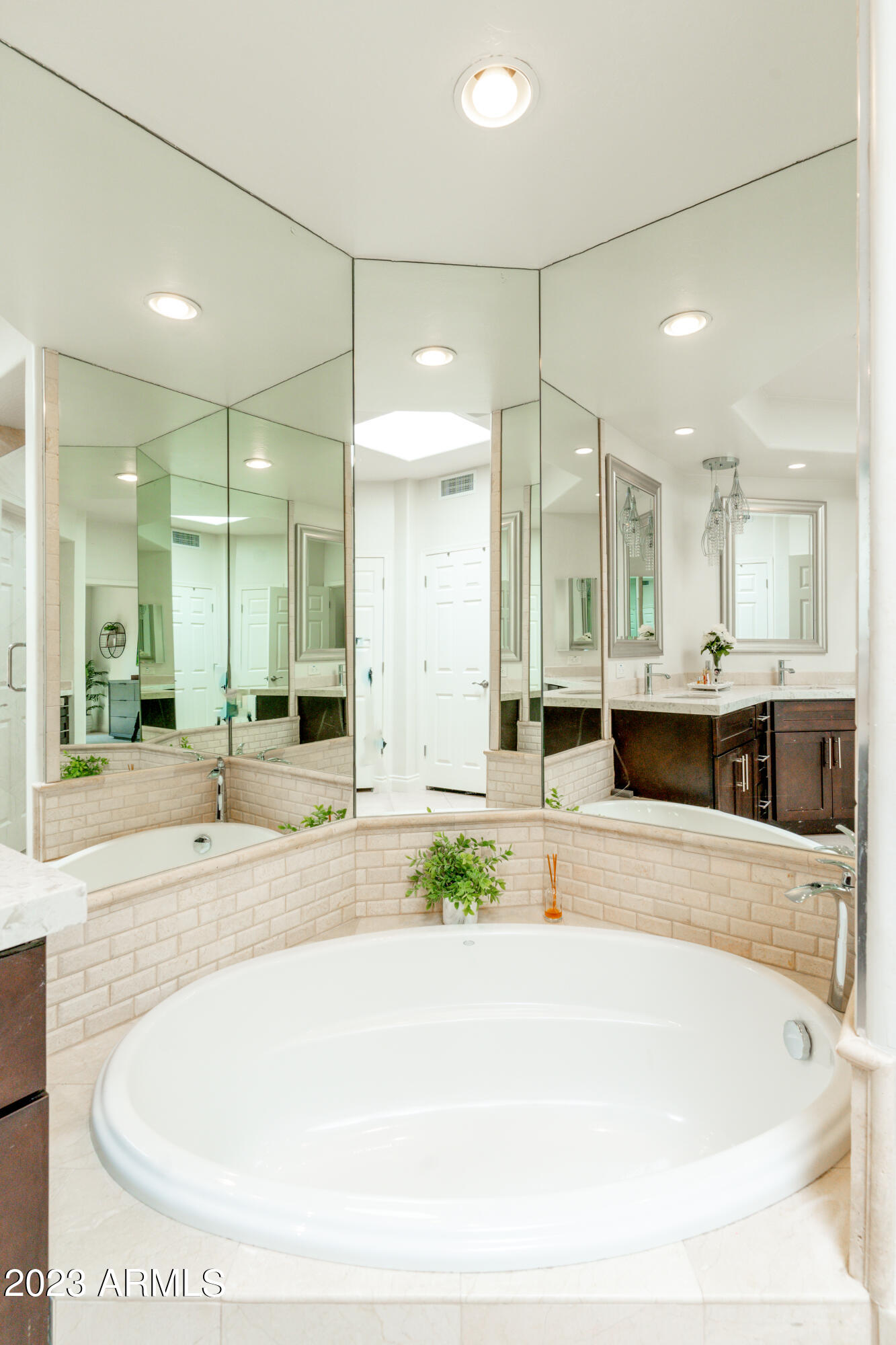 10050 E MOUNTAINVIEW LAKE Drive, 40