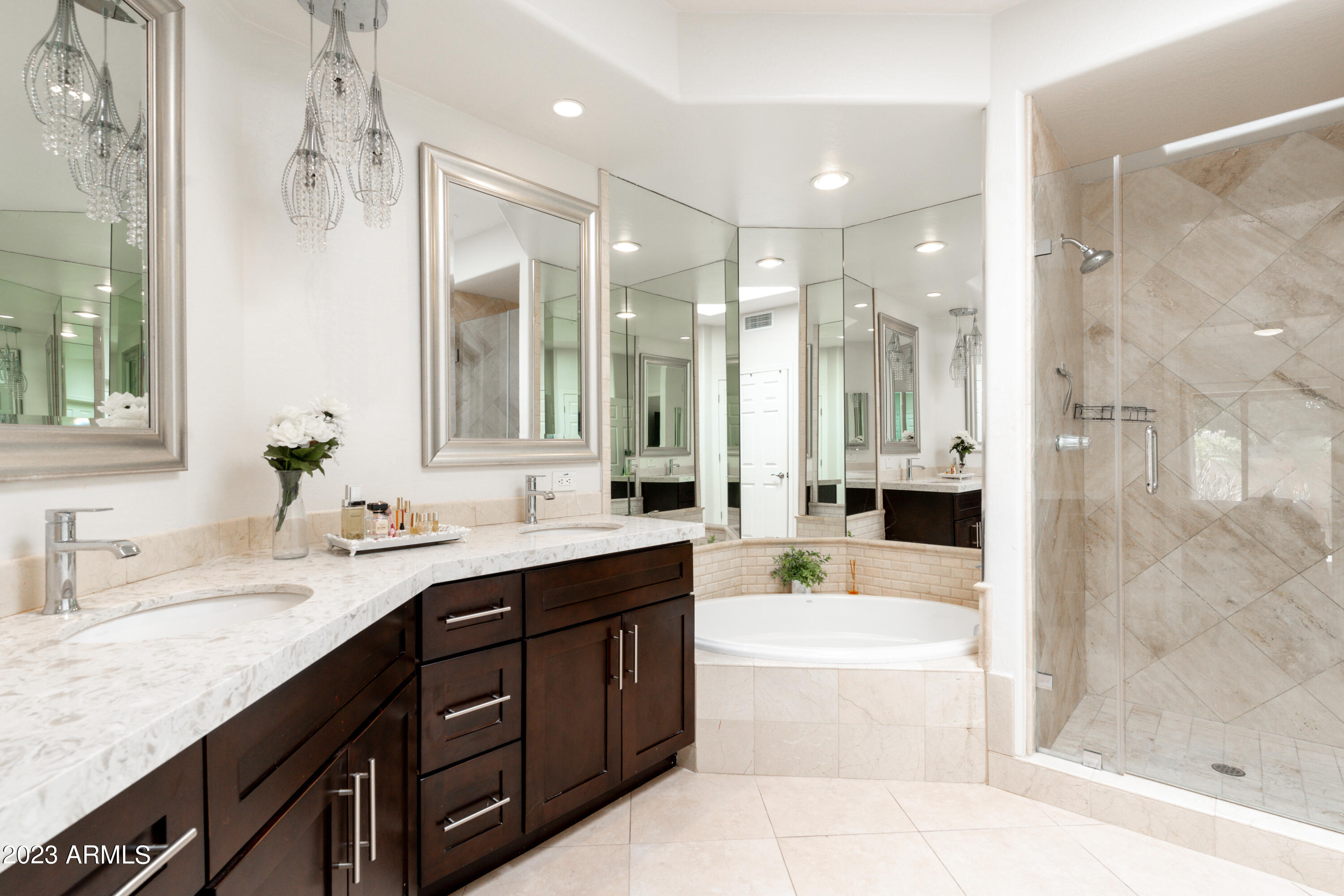 10050 E MOUNTAINVIEW LAKE Drive, 40