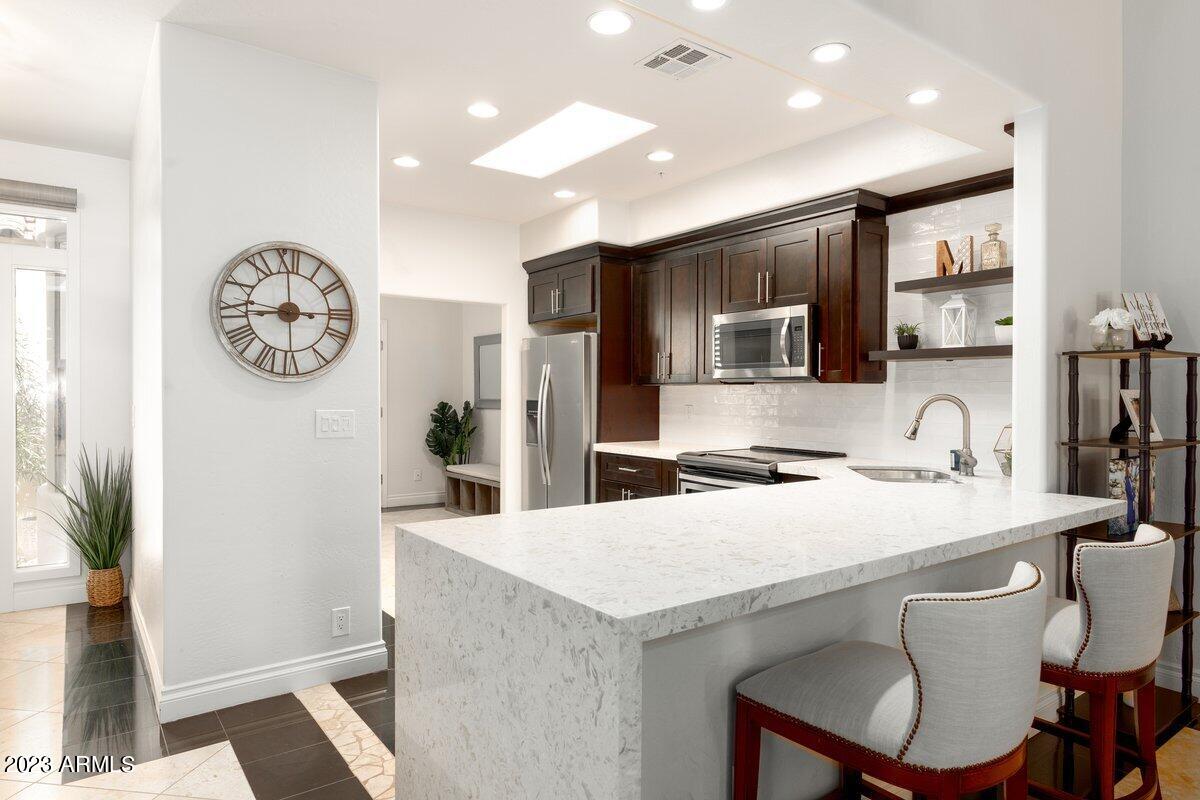 10050 E MOUNTAINVIEW LAKE Drive, 40