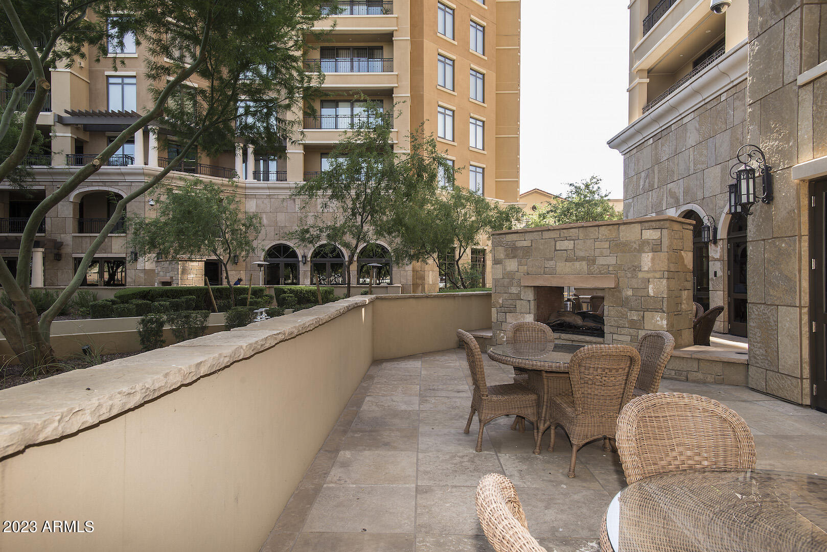 7175 E CAMELBACK Road, 601