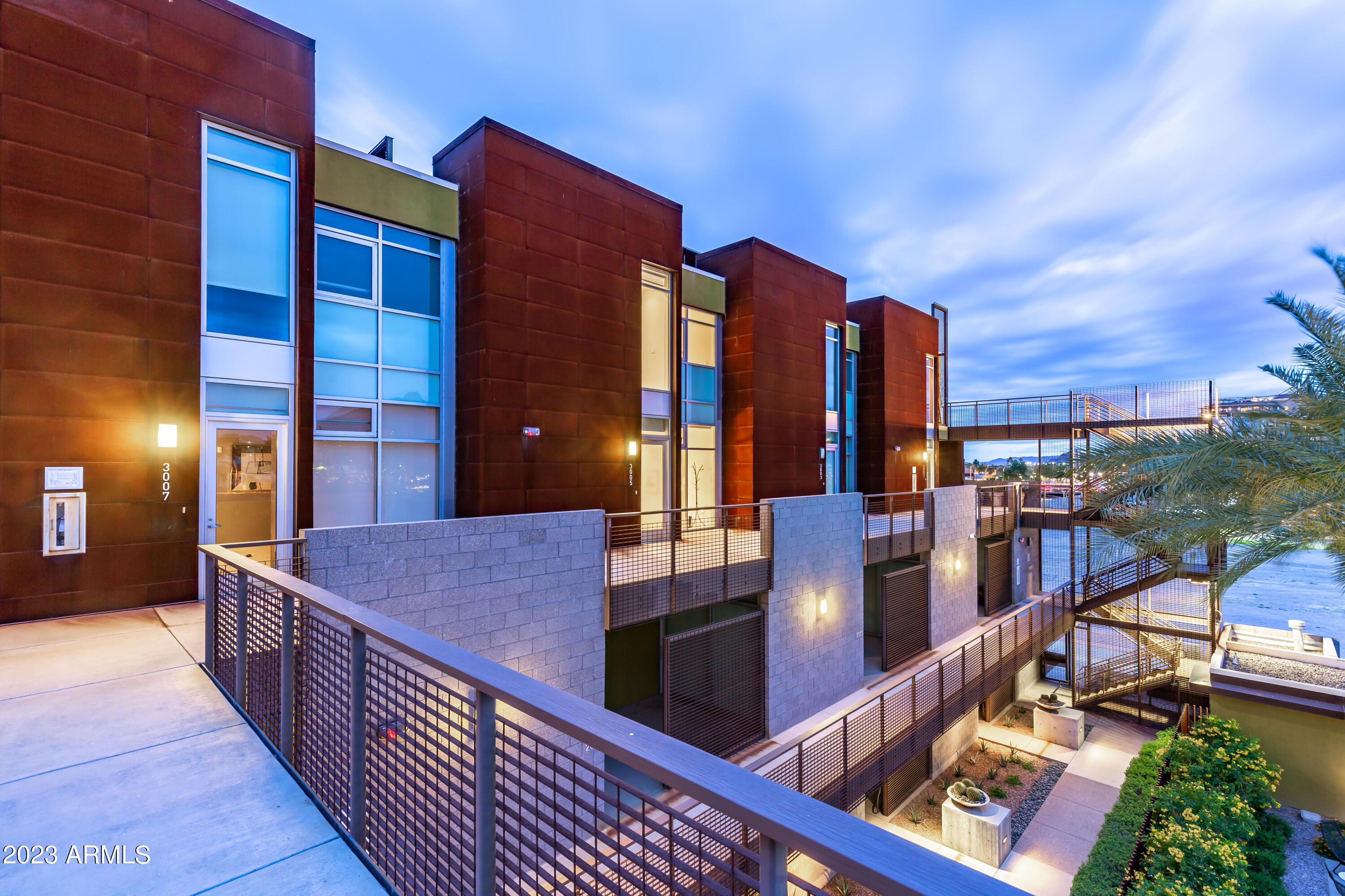 4737 N SCOTTSDALE Road Unit: 3005