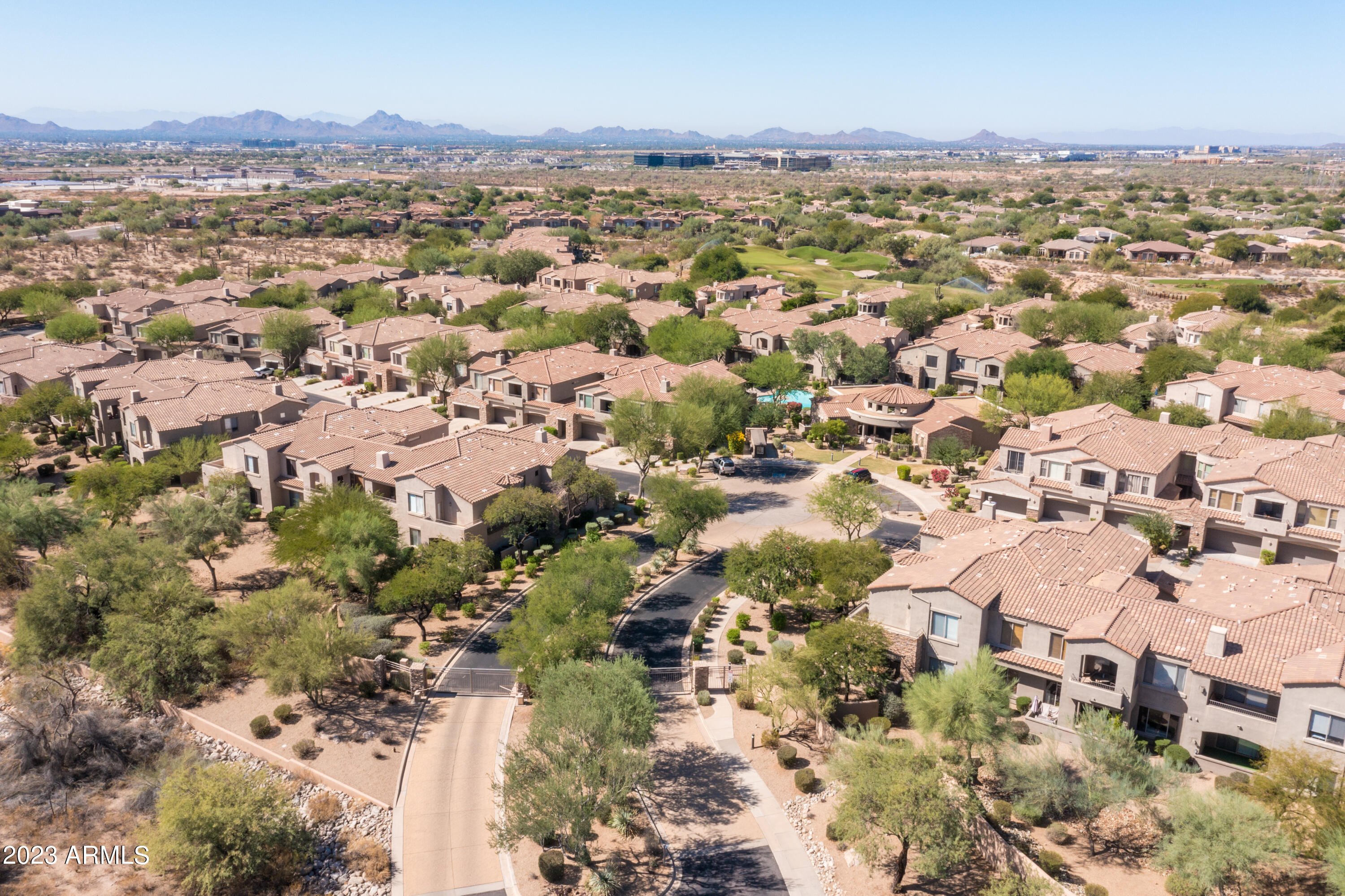 19475 N GRAYHAWK Drive, 2114