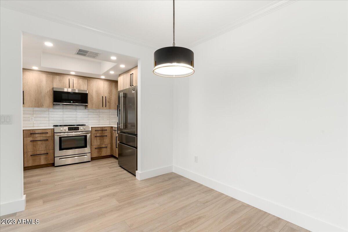 7575 E Indian Bend Road, 2014