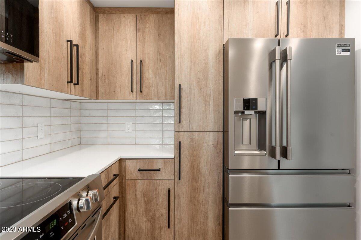 7575 E Indian Bend Road, 2014