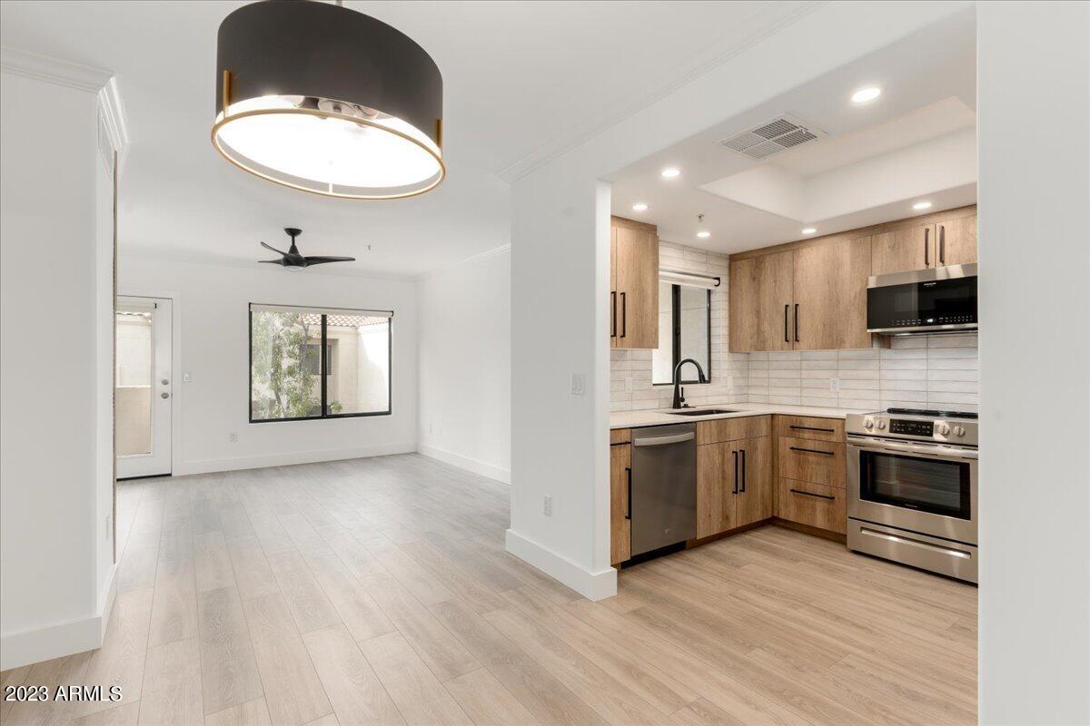 7575 E Indian Bend Road, 2014