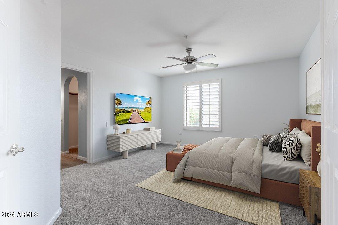 4200 N MILLER Road, 320