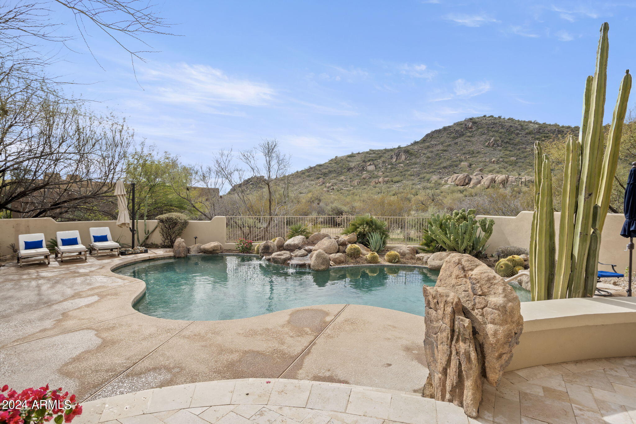 8300 E DIXILETA Drive SW, 206