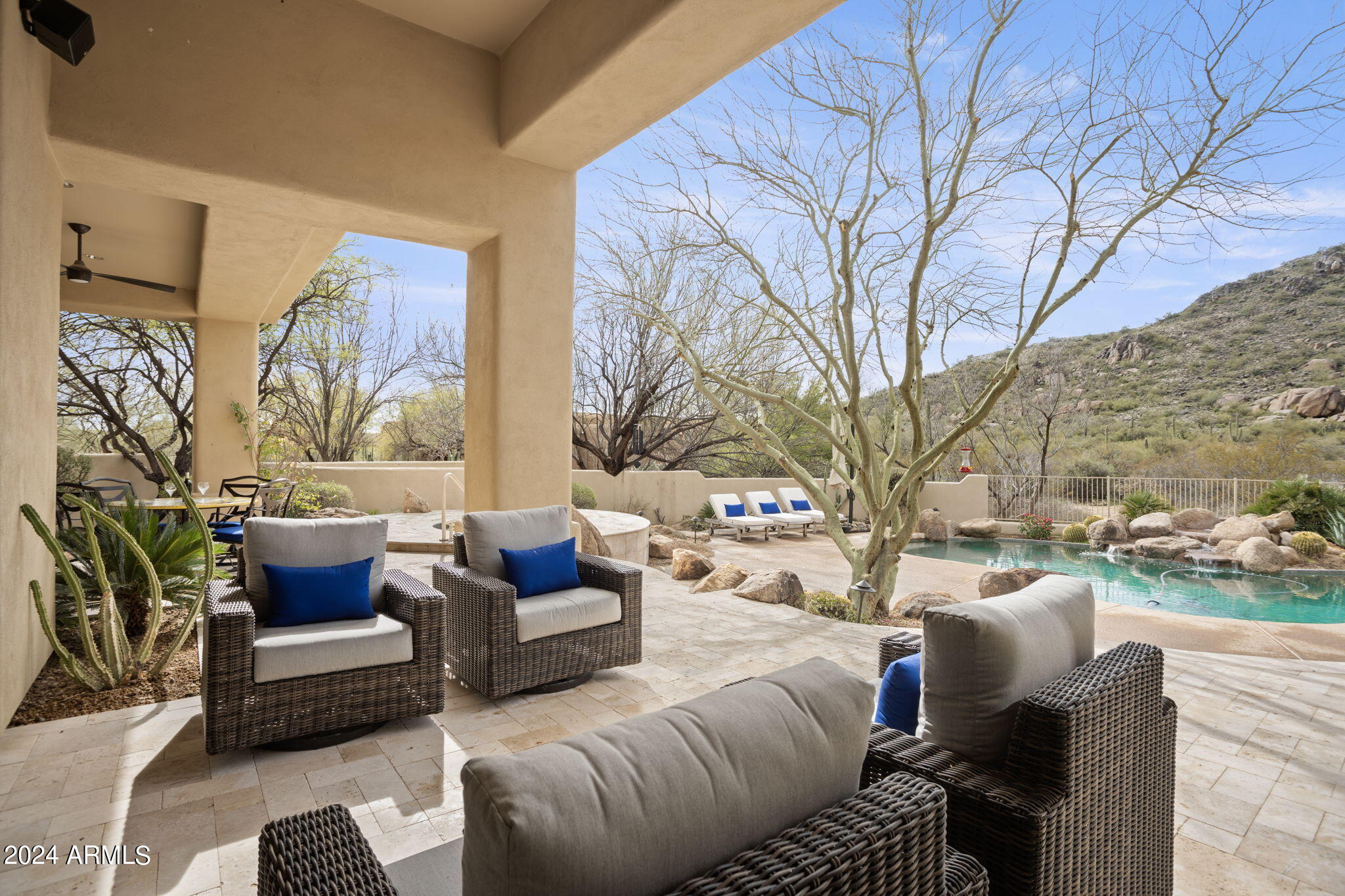 8300 E DIXILETA Drive SW, 206