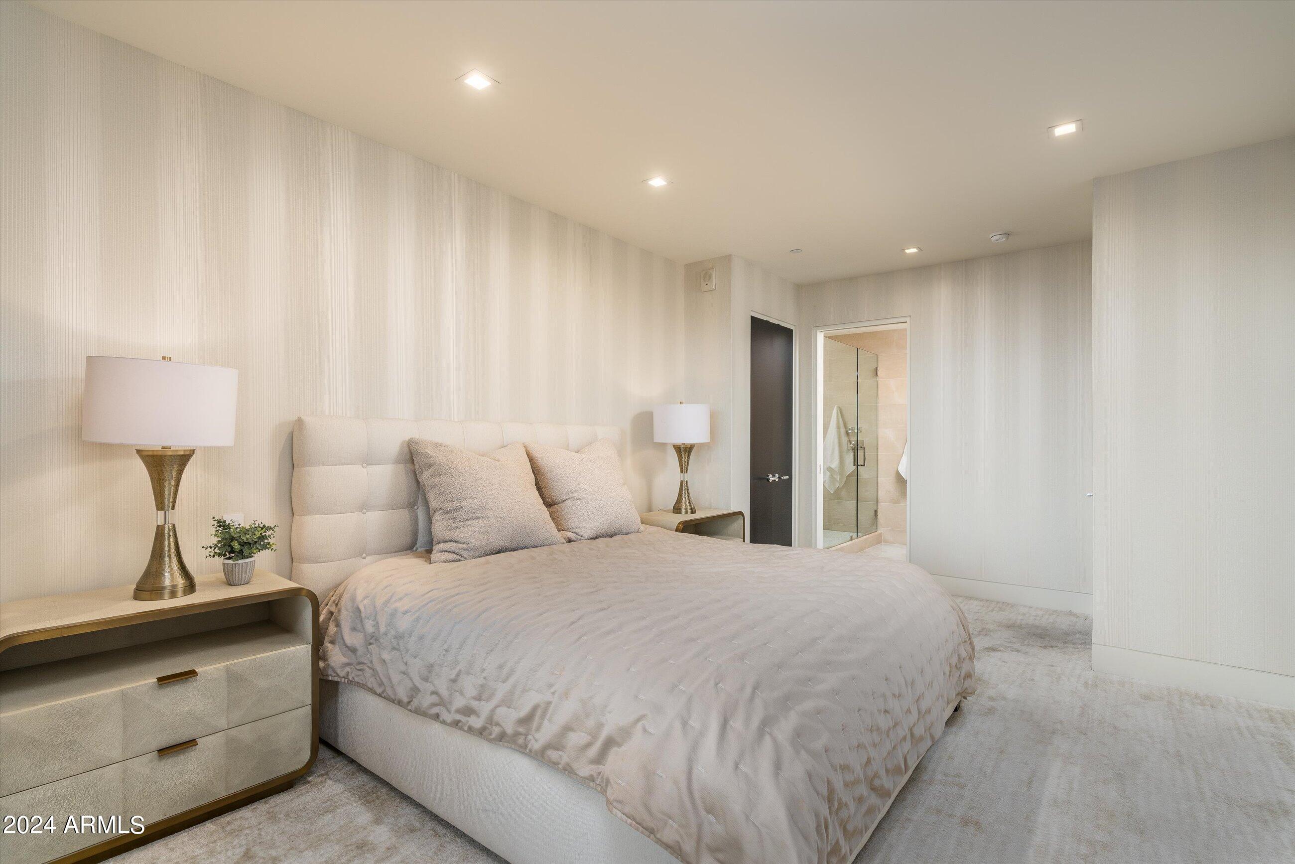 7175 E Camelback Road, 608