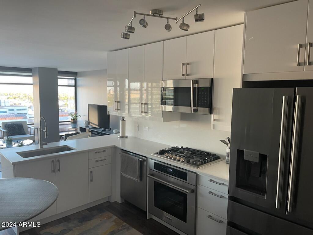 4808 N 24TH Street, 1326