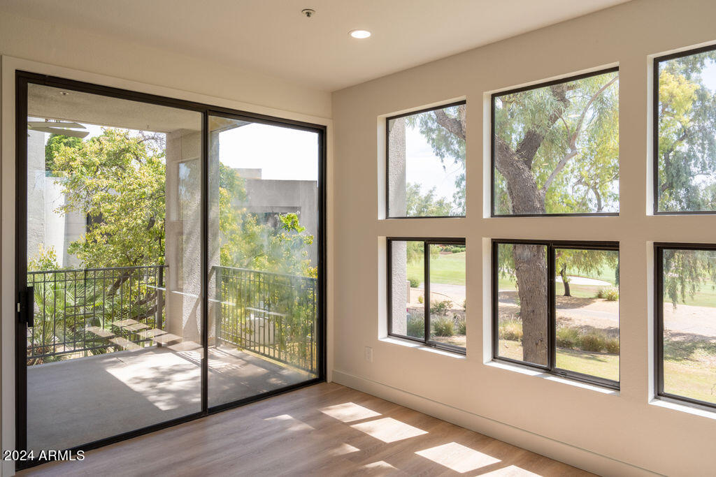 7700 E GAINEY RANCH Road, 233