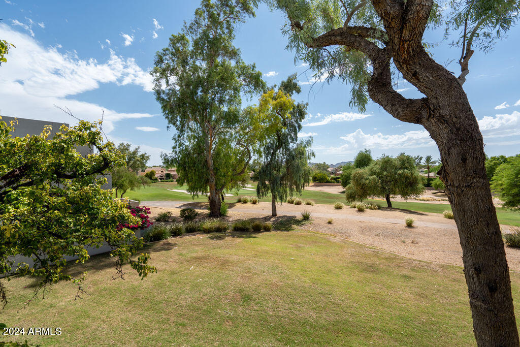 7700 E GAINEY RANCH Road, 233