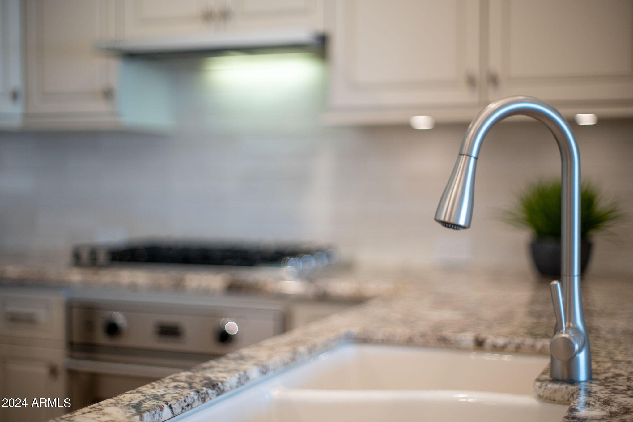 7181 E Camelback Road, 504