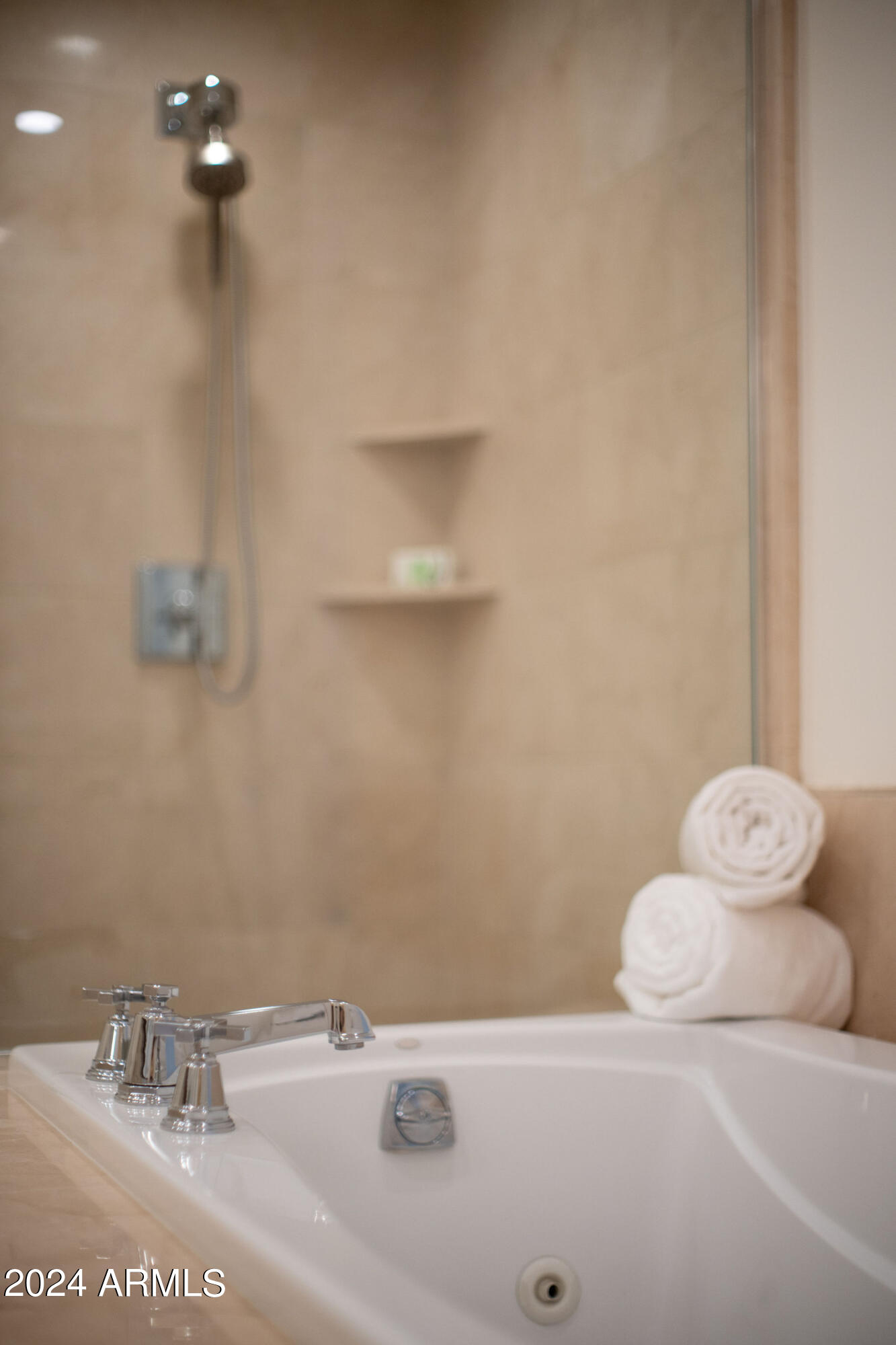 7181 E Camelback Road, 504