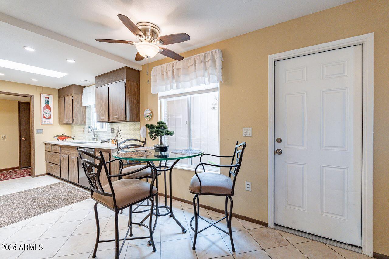 10726 W WILLOWBROOK Drive