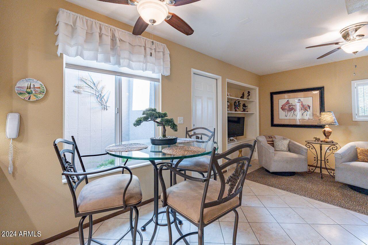 10726 W WILLOWBROOK Drive