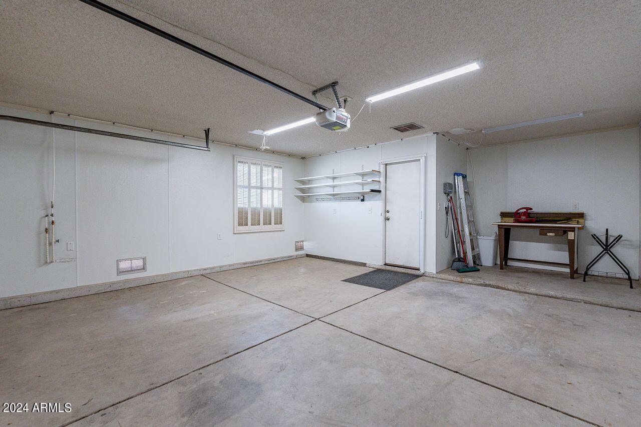 10726 W WILLOWBROOK Drive