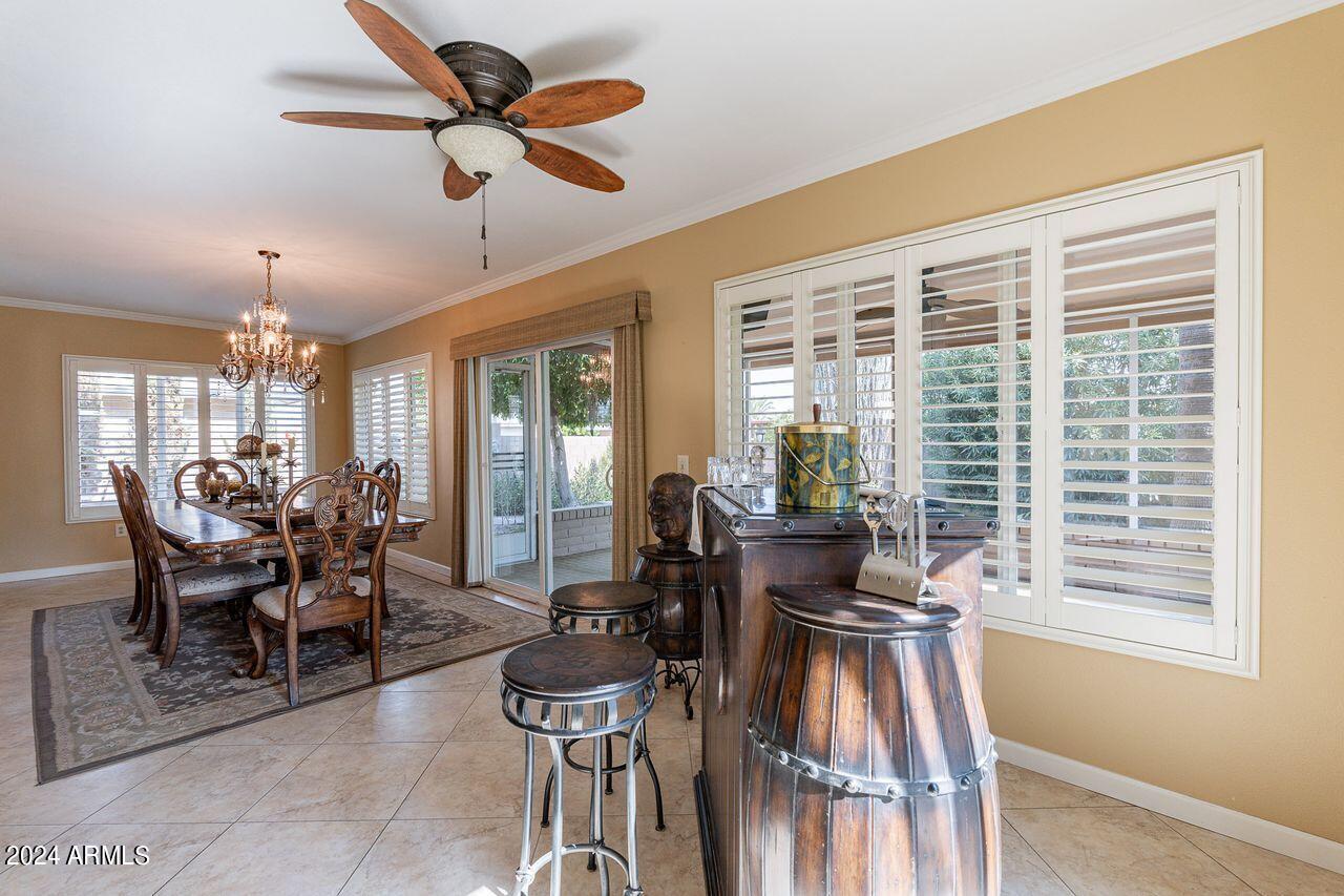 10726 W WILLOWBROOK Drive