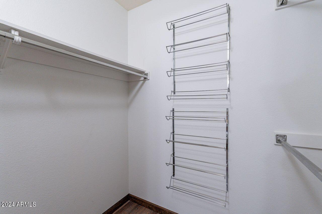 10726 W WILLOWBROOK Drive