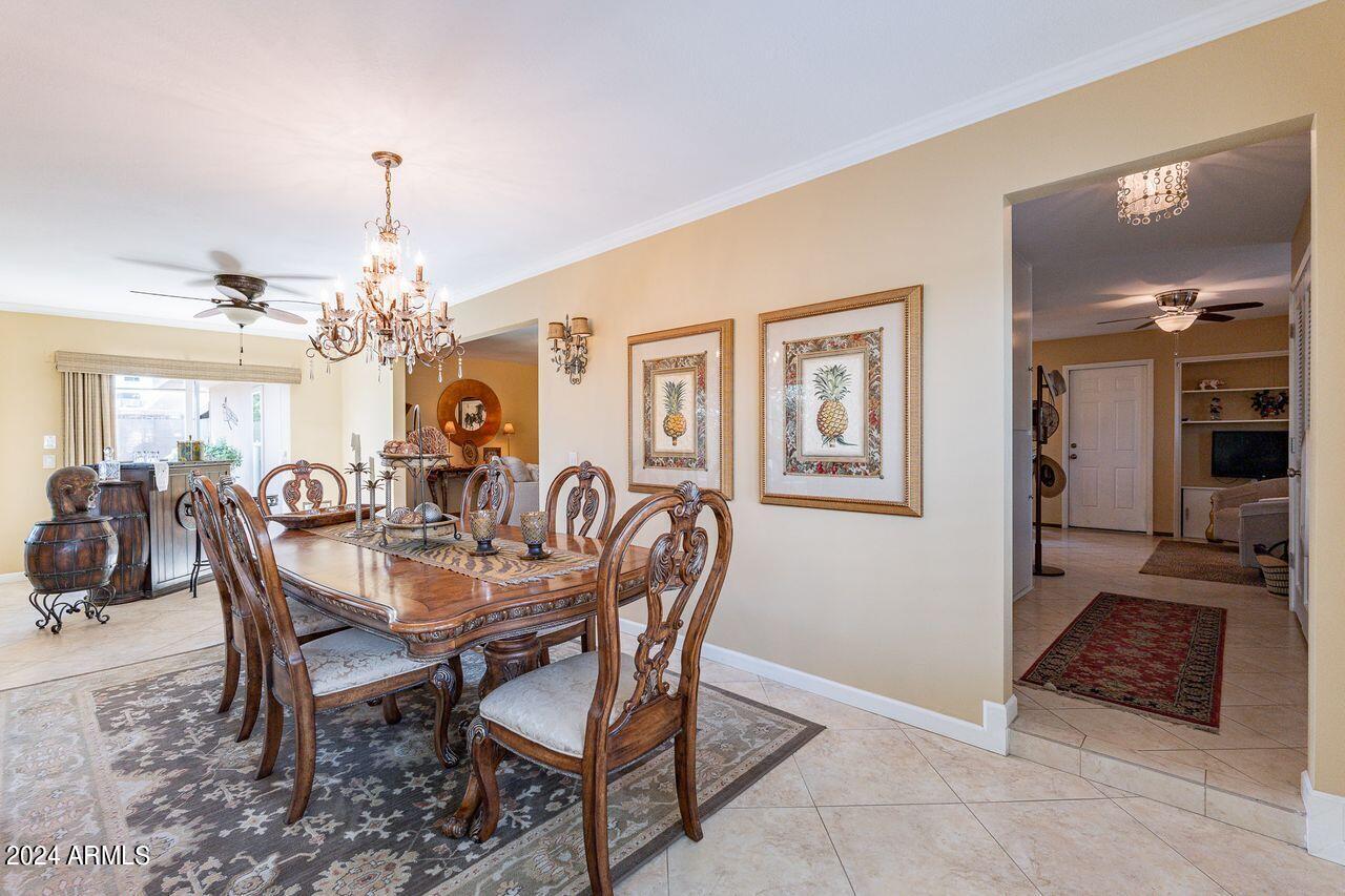 10726 W WILLOWBROOK Drive