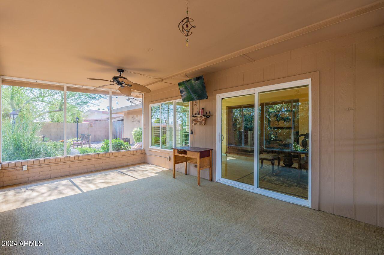 10726 W WILLOWBROOK Drive