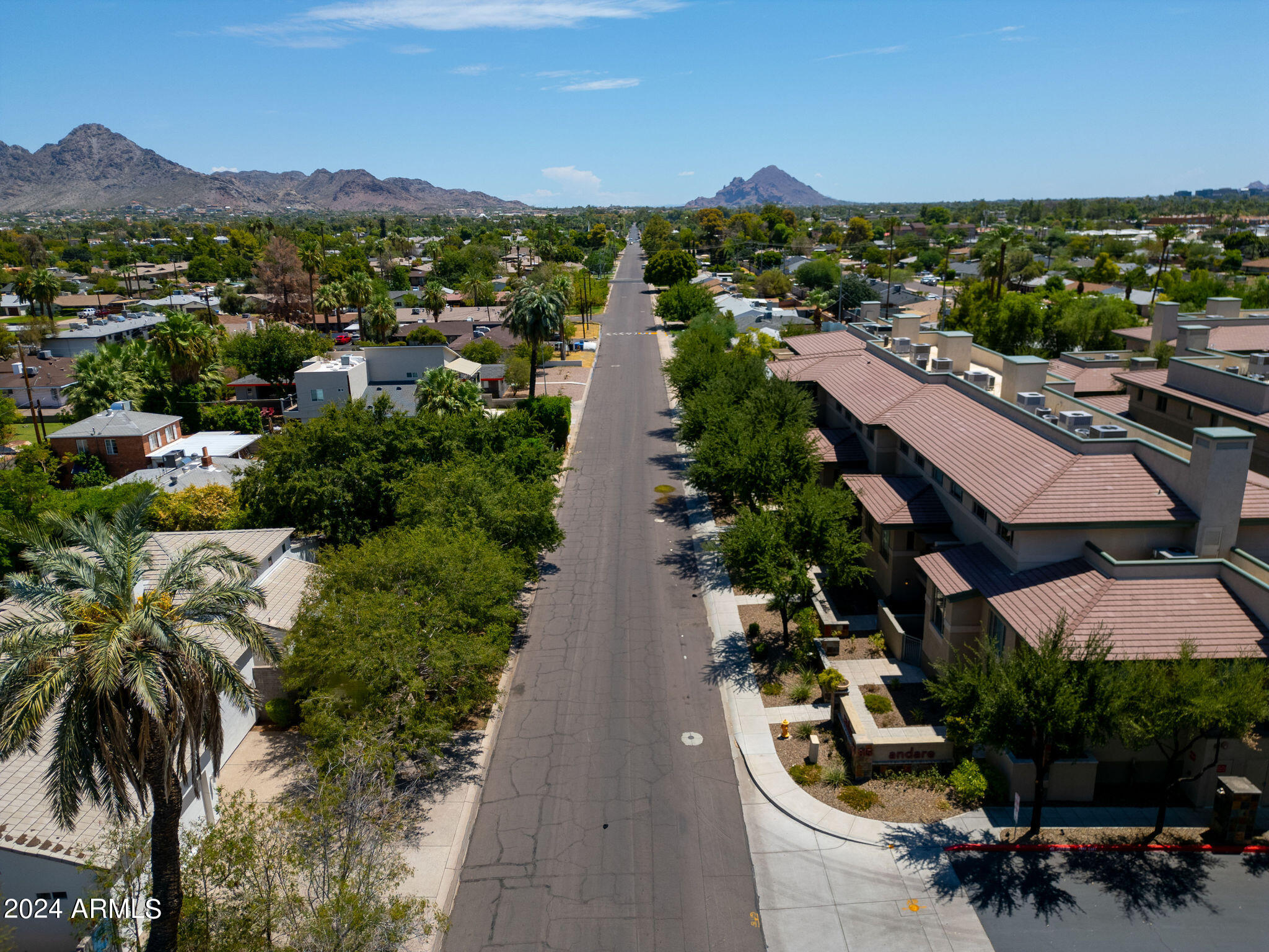 815 E ROSE Lane, 140