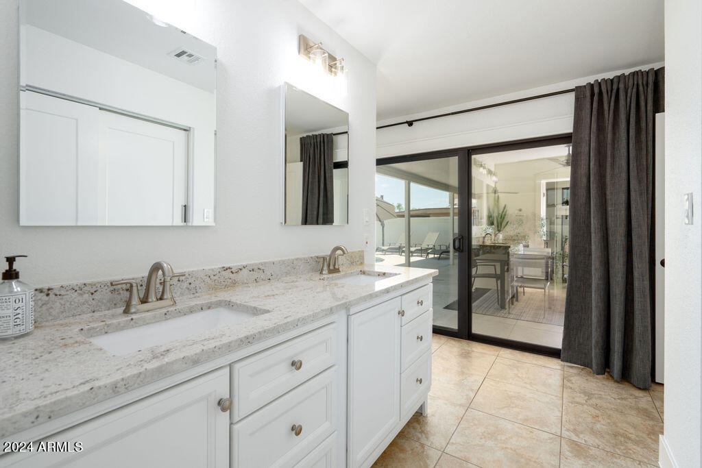 8732 E SAN LUCAS Drive