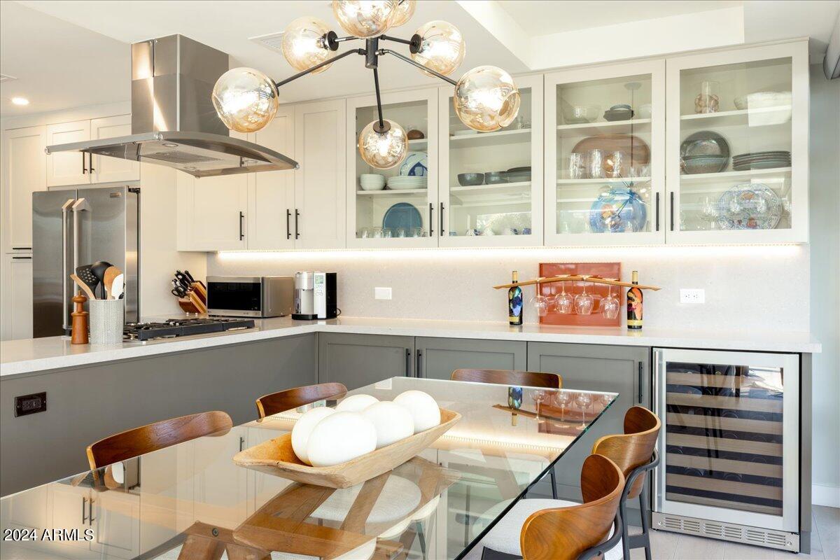 7141 E RANCHO VISTA Drive, 6012